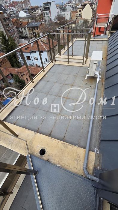 Акт 16, завършен "До ключ" на 300м. от метростанция Опълченска!