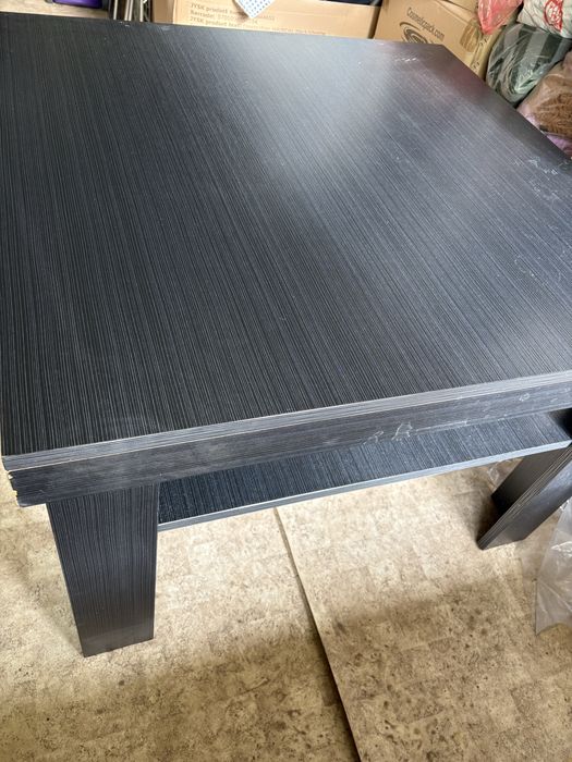 Холна маса на атрактивна цена