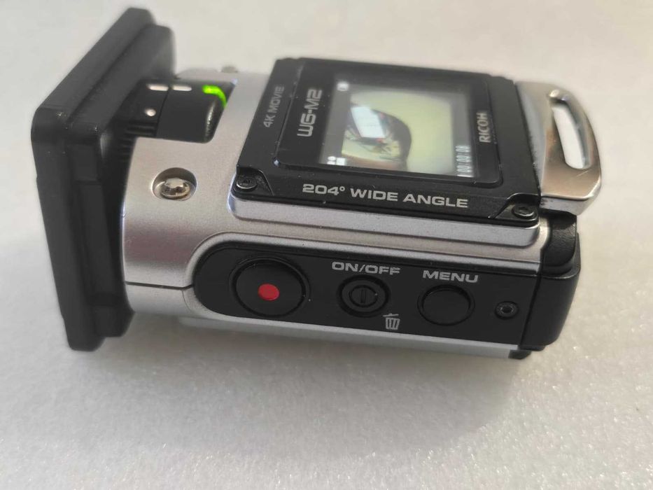 Cameră Video de Acțiune Ricoh WG-M2 Ultra HD 4K, Obiectiv Ultra-Wide 204°, Wi-Fi, Argintie