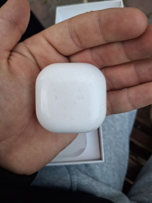 Samsung Galaxy Buds2