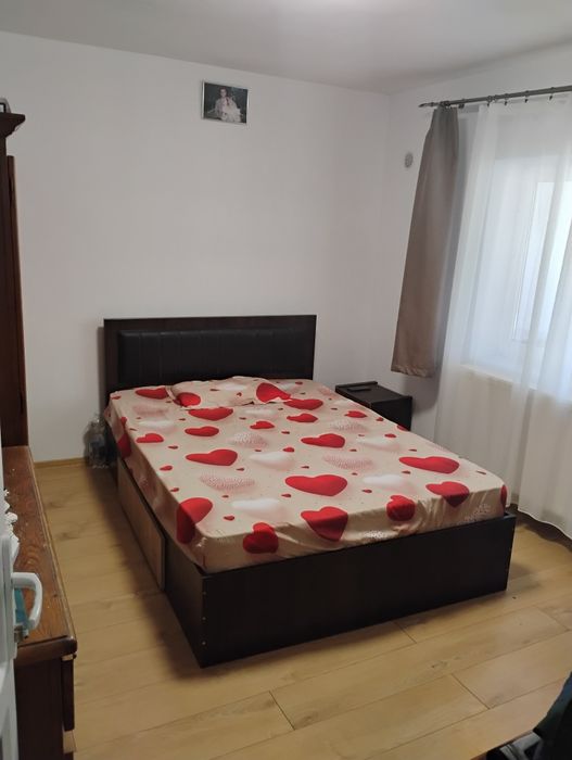 Casă de vânzare S+P+M în Valea Ursului