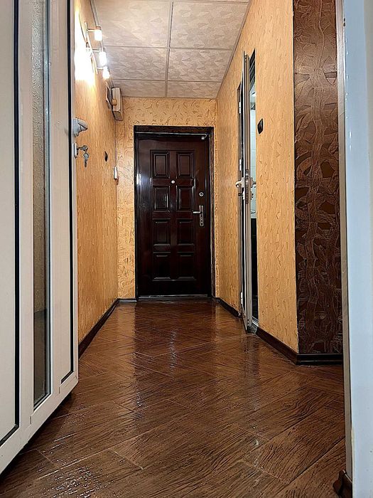 Продава се Тристаен апартамент в Враца, Център - 82 кв.м за 1487 €/кв.м - Снимка #17
