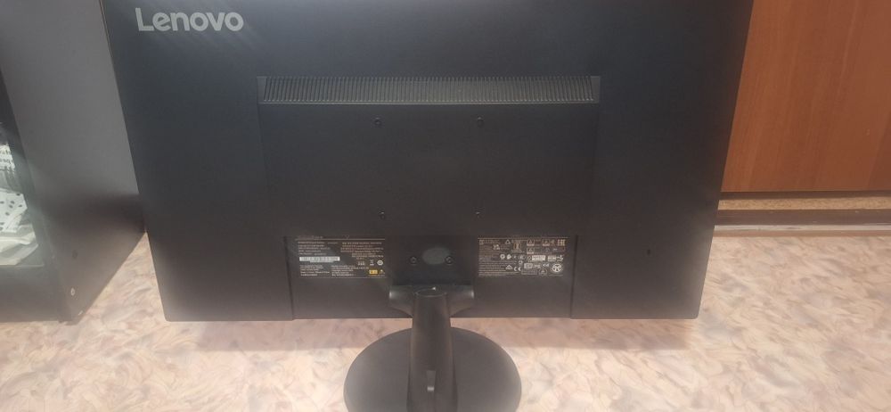 Монитор Lenovo 27
