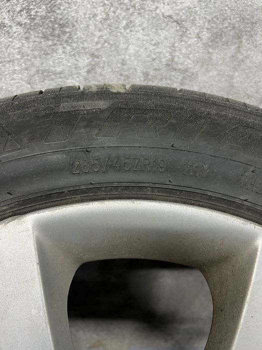 продам диски с резиной