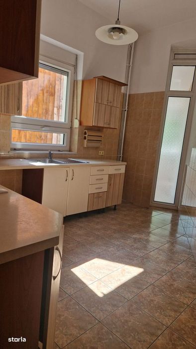 Casa de vanzare Barbu Vacarescu- Lacul Tei, str Zambilelor, București