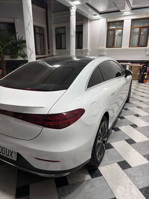 Mercades Benz EQE 350+ Germanya