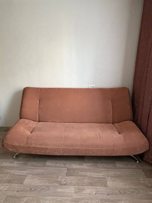 Продам диван в хорошем состоянии