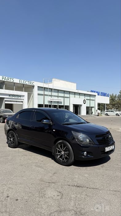Chevrolet Cobalt 2023 Darck moon