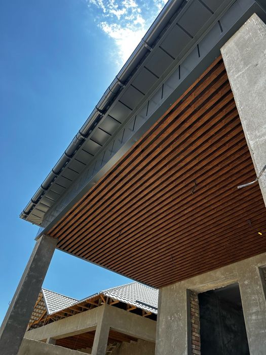 Реечный кубообразный потолок