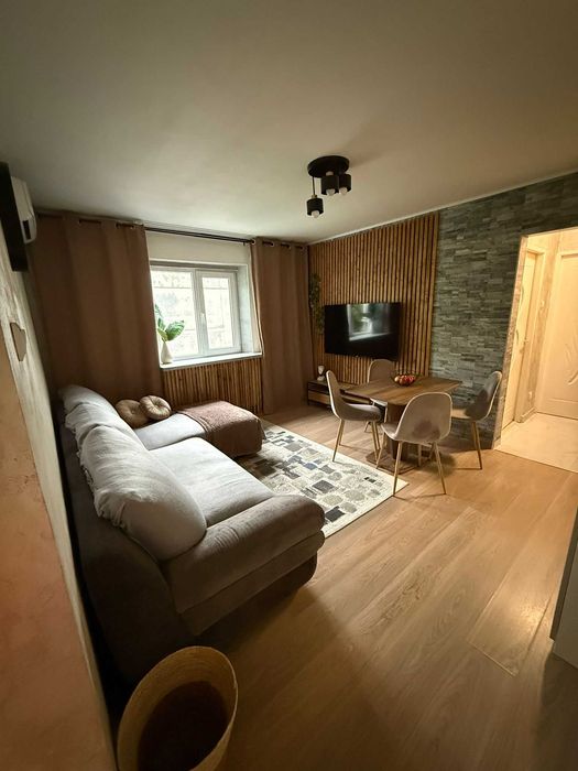 Apartament de inchiriat