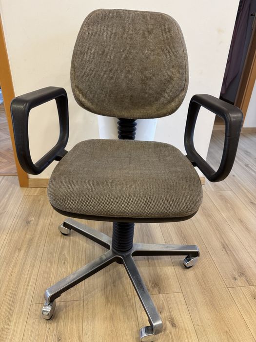 Scaun ergonomic de birou