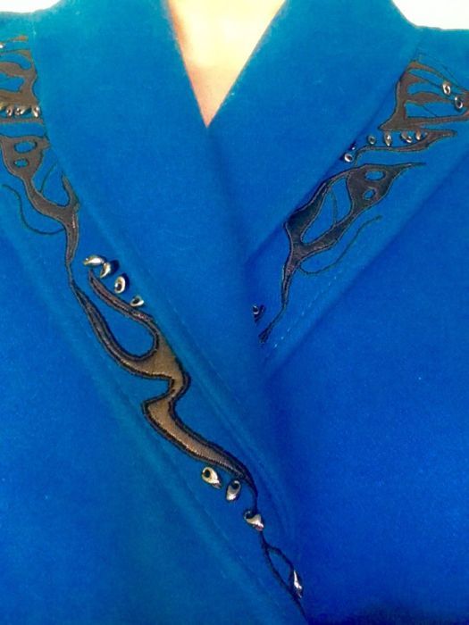 Продам пальто демисизонное удлененное