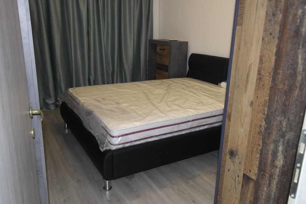 Vanzare apartament 2 camere Cartierul Solar, mobilat, utilat, cu loc de parcare subteran