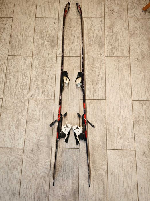 Skiuri Atomic 120 cm
