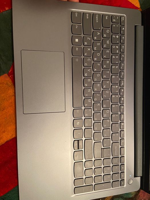 Lenovo LOQ 15AX9E