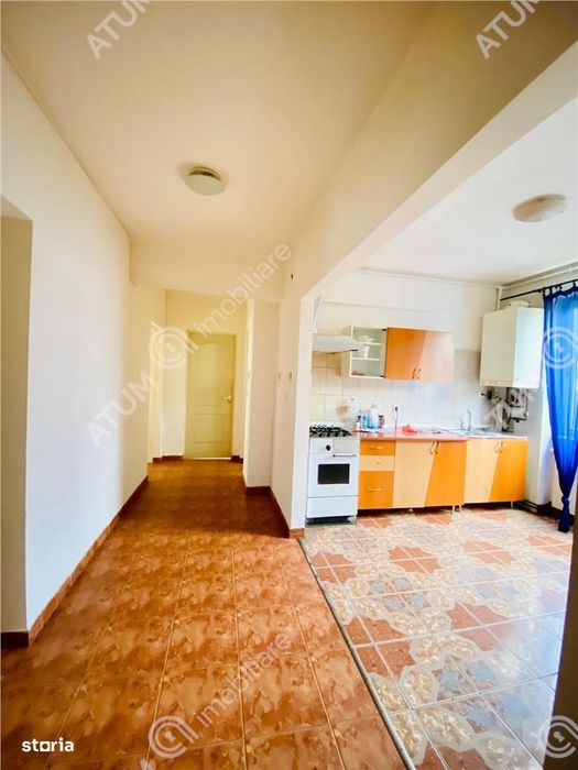 Apartament cu 3 camere si gradina proprie in Vasile Aaron din Sibiu