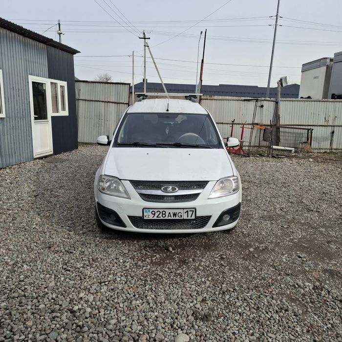 Продам ларгус 2013 года