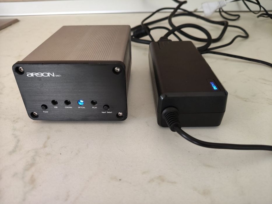 Argon DAC 1, dac audio cu intrari digitale optic și coaxial, USB, perfect funcțional