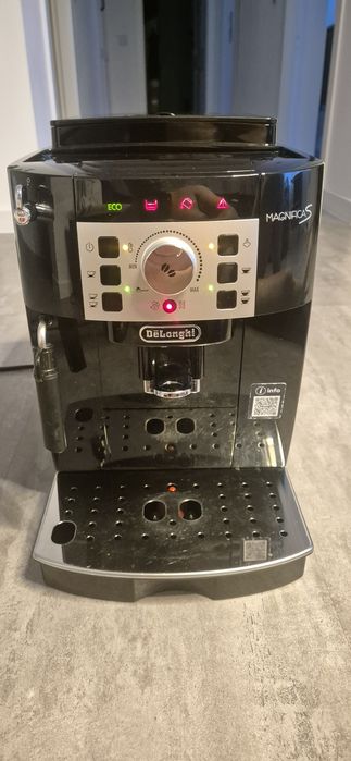Delonghi Magnifica S