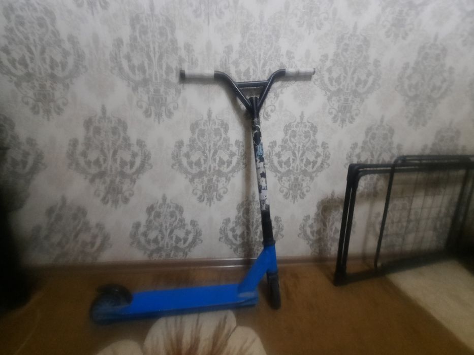 Трюкавой самокат