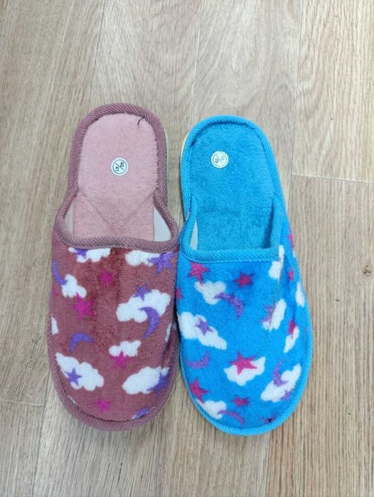 Шлепанцы,тапочки