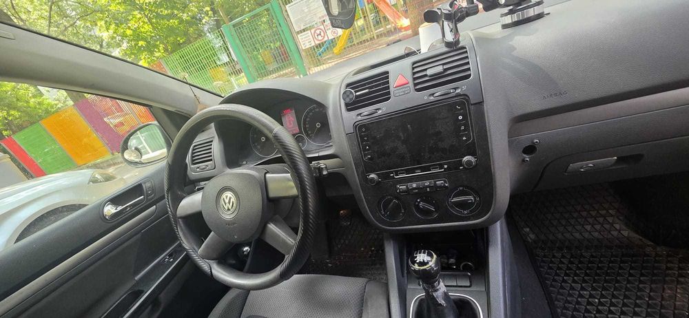 VW Golf 2.0 FSI 150cp Gri 2005