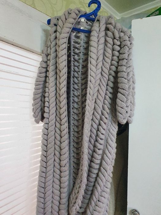 Продам вязаный кардиган