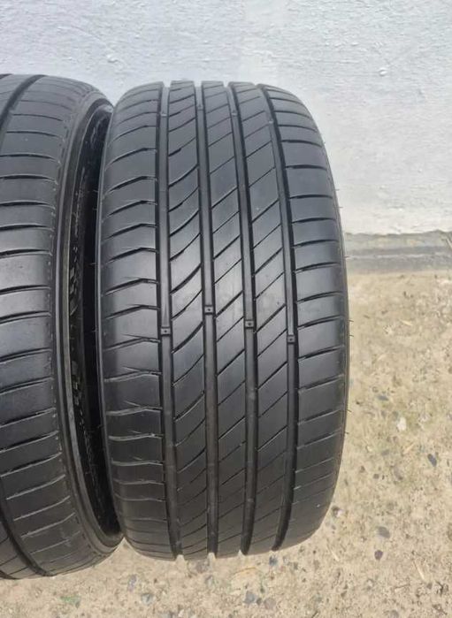 225/45R17 Kumho шины