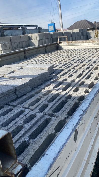 Сплитерные блоки, перегородка