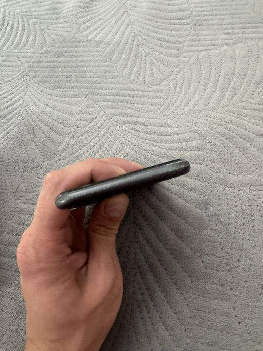 Iphone 11 с документами