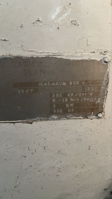 Malaxor panificatie 300 litri + 3 cuve