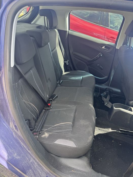 Set bancheta banchete spate Peugeot 208 2013-2019
