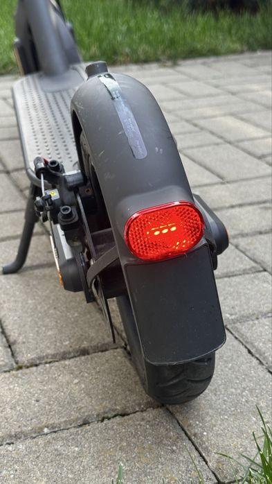 Xiaomi Mi Electric Scooter Pro 2 | 507 km | Cutie + Încărcător | Baterie excelentă
