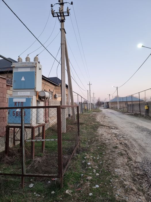 Трансформатор  и столбы