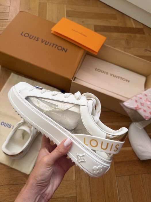 Louis Vuitton бели кецове обувки