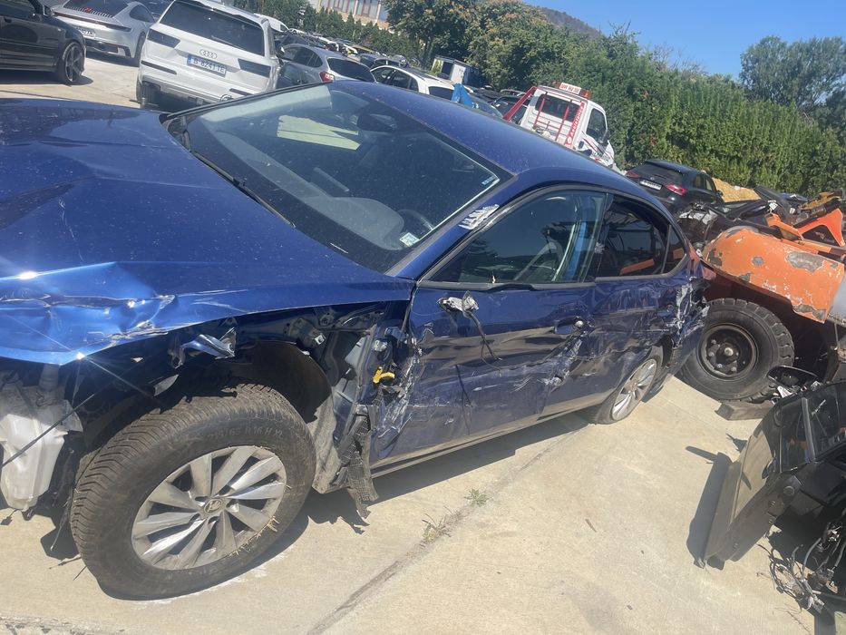 Skoda Superb на части 2023 година