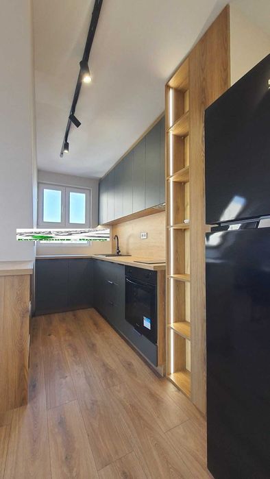 Дава се под наем Тристаен апартамент в Пловдив, Каменица 1 - 100 кв.м за 1000 € - Снимка #4