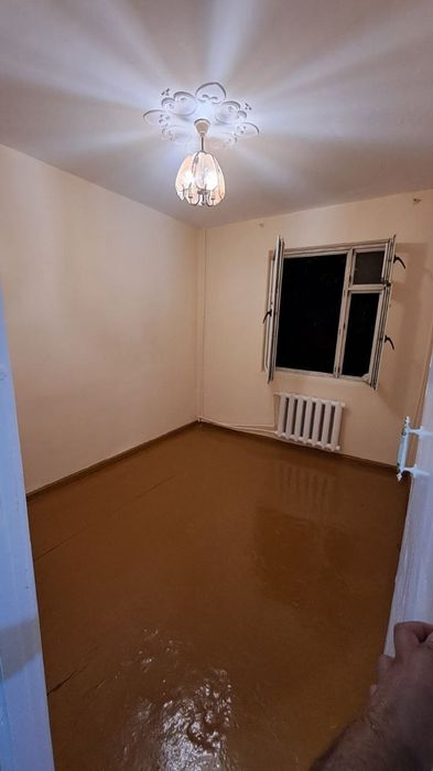 Чиланзар-16 кв 2/2/9. 60м2 Метро Чиланзар Срочно продам квартиру срочн