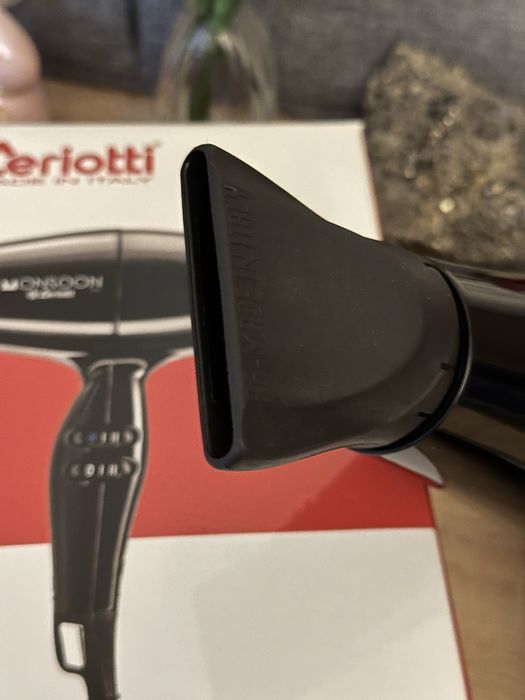 Ceriotti Monsoon 3400 Бутиков черен сешоар НОВ в гаранция