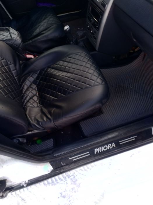 Продам Приору Универсал