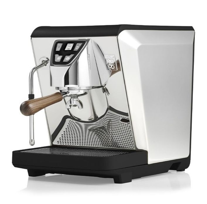 Продам Кофемашину Nuova Simonelli Oscar Mood серебристый