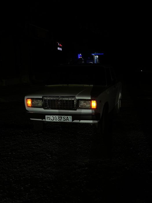 Vaz 2107 mator 21213,karobka 5tali,06 zadni most,yili 2008