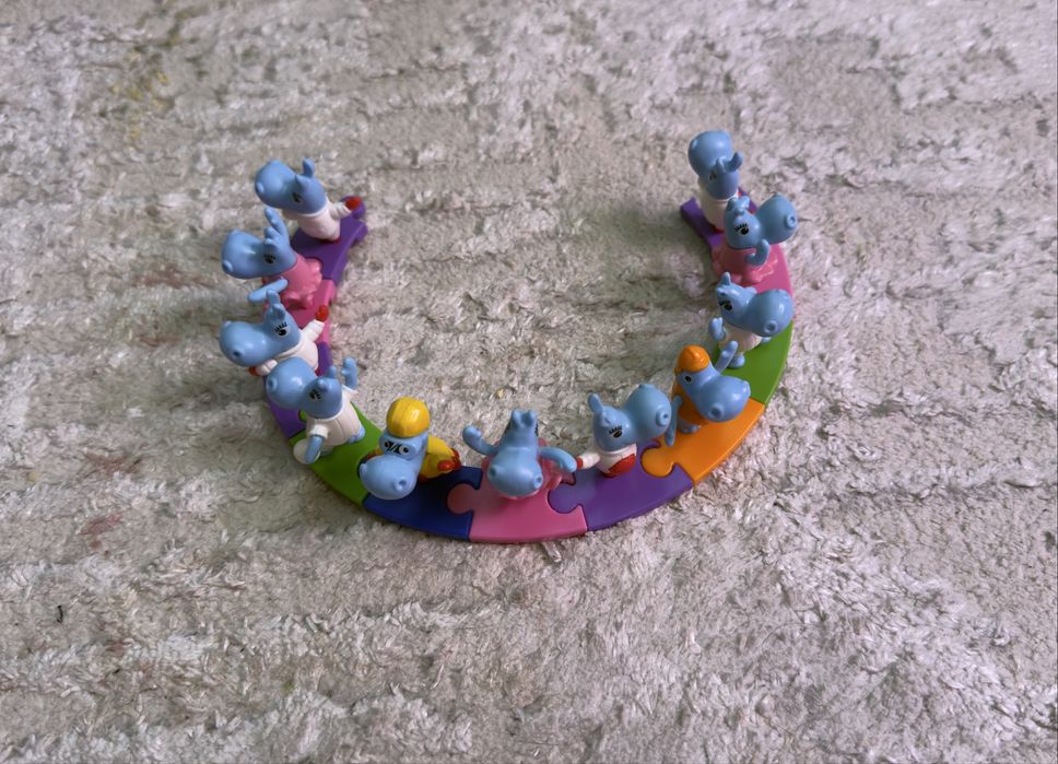 Kinder SURPRISE hippo