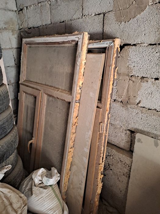 Пластик терезелер сатылады