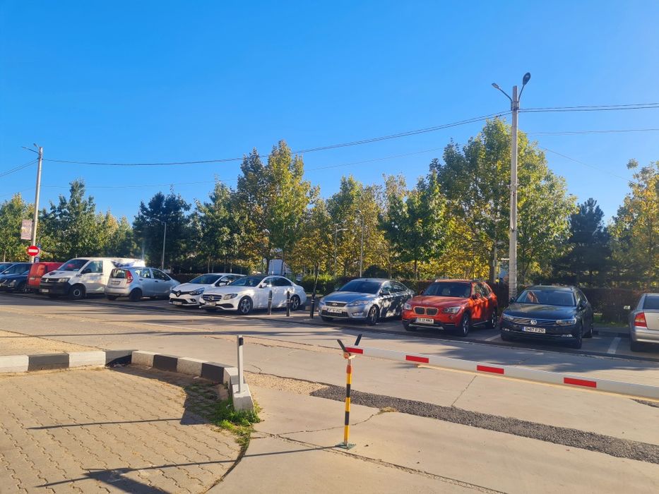 VAND apartament 2 camere, urgent !!