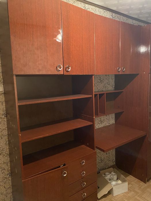 Продам горку, стенку