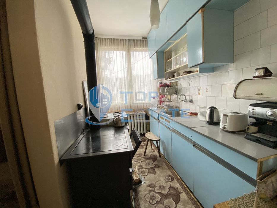 Продава се Къща в Елена - 420 кв.м за 250 €/кв.м - Снимка #5
