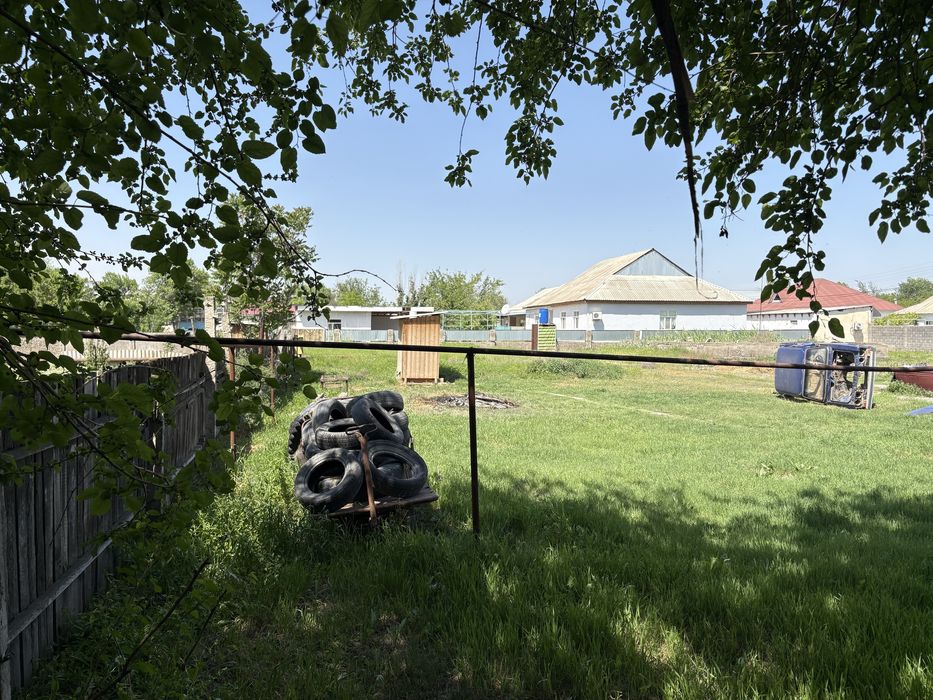 Продается дом участок