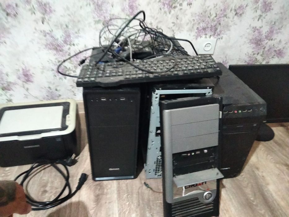 Системник монитор принтер