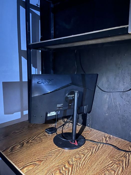 Монитор:Acer 165hz